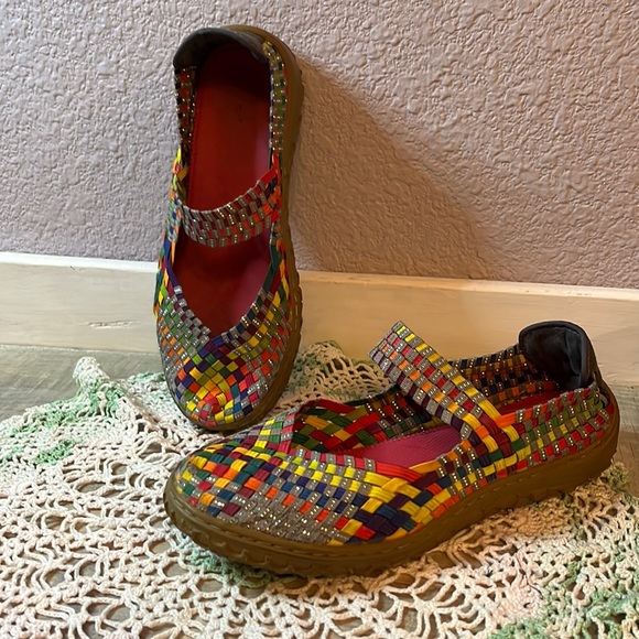 bernie mev. Shoes - BM Bernie Mev. Cool Bright/Fun Multicolored Mary Jane Sz 40